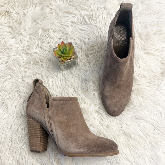 VINCE CAMUTO Francis Distressed Leather Ankle heel bootie women size 6.5 - Picture 4 of 9